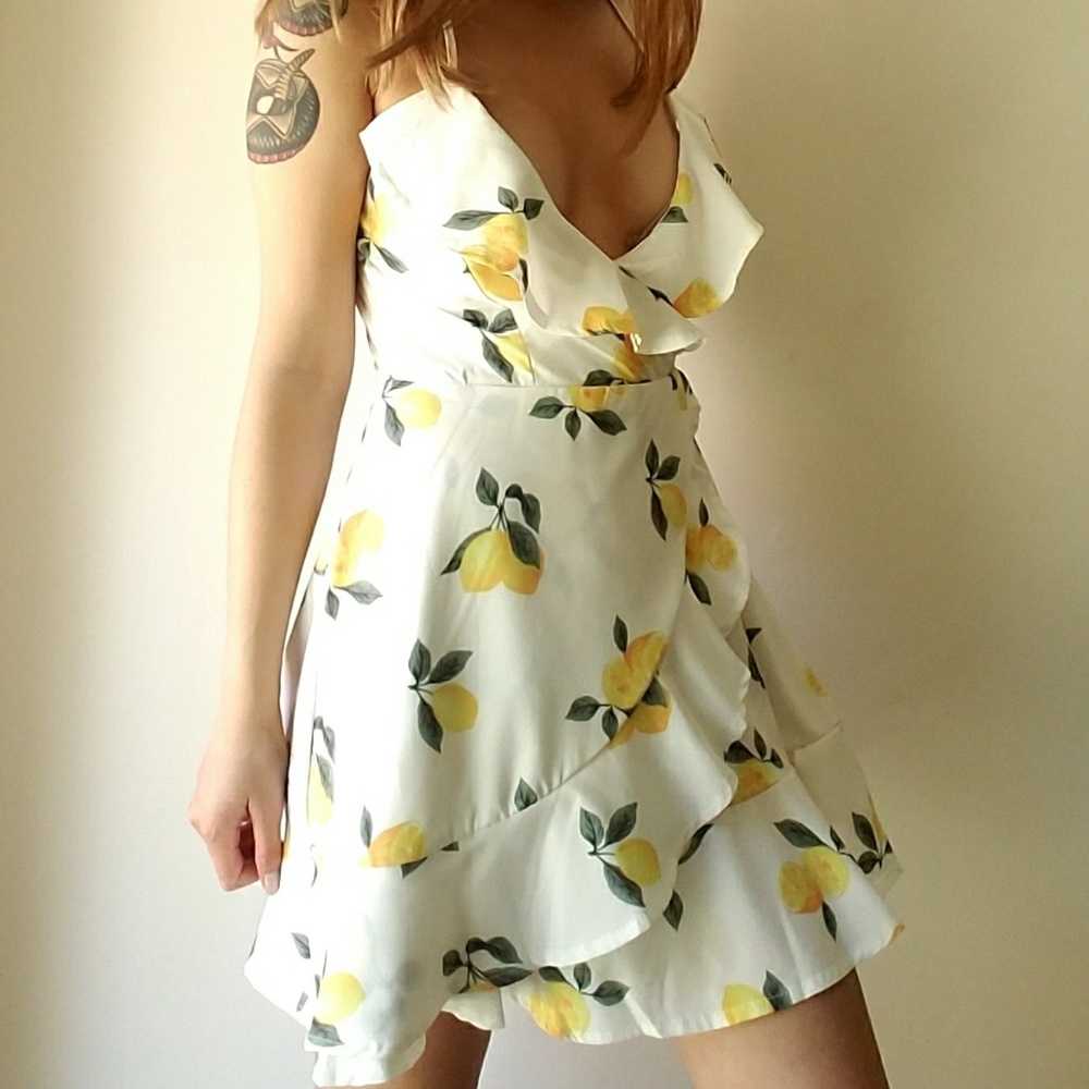 Lemon print ruffle dress